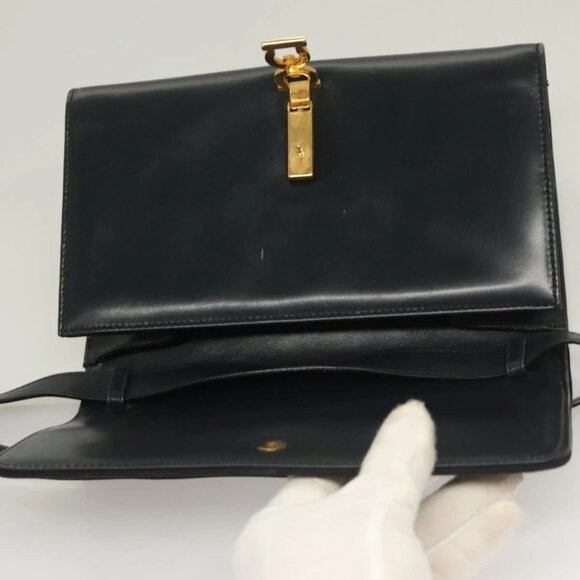 Salvatore Ferragamo Gancini Shoulder Bag Leather Navy Gold Auth 131463 - Picture 9 of 16